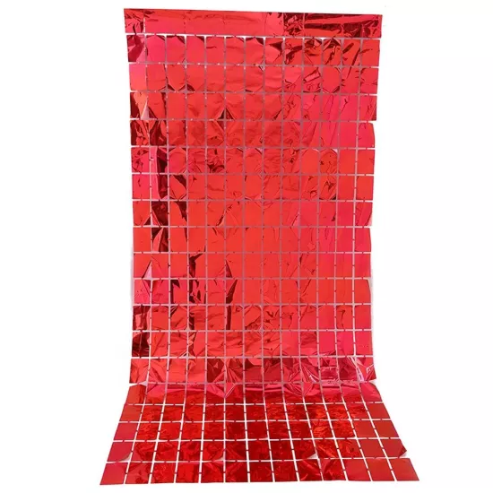 Kırmızı Kare Kesimli Arka Fon Perdesi